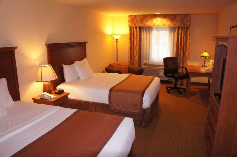 La Quinta By Wyndham Vancouver Exterior photo